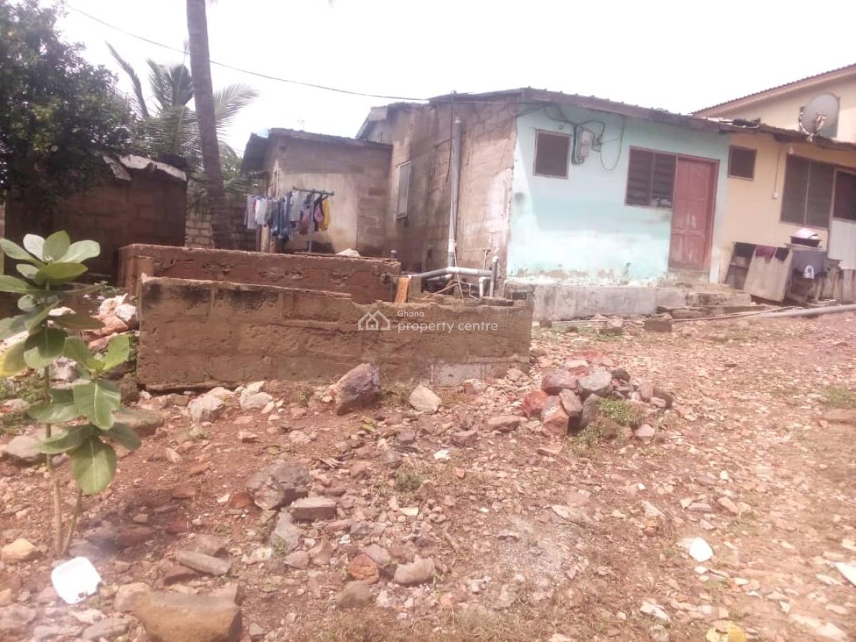 4 Units of Single Room Self Contain Outhouse at Topbase Gbawe, Accra, Topbase, Gbawe, Ga South Municipal, Accra, Detached Duplex for Sale