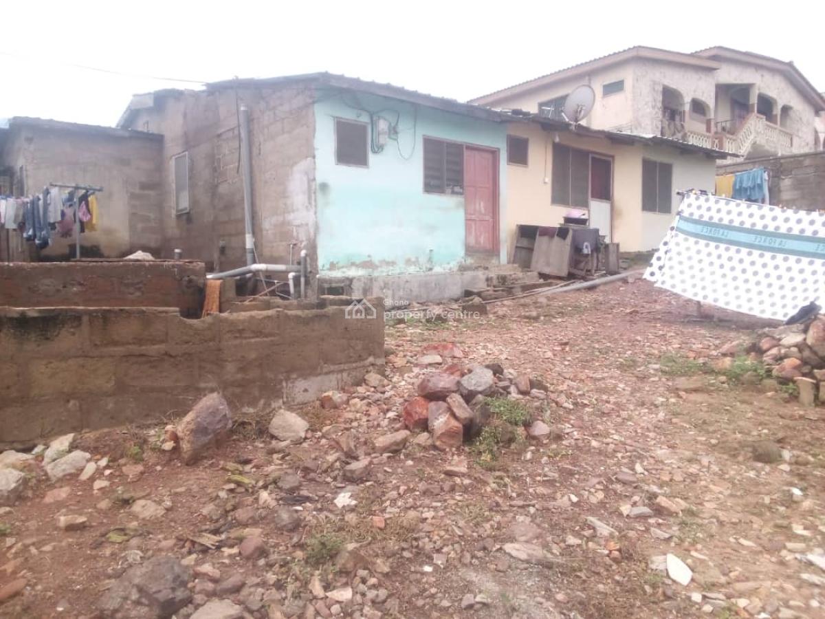 4 Units of Single Room Self Contain Outhouse at Topbase Gbawe, Accra, Topbase, Gbawe, Ga South Municipal, Accra, Detached Duplex for Sale