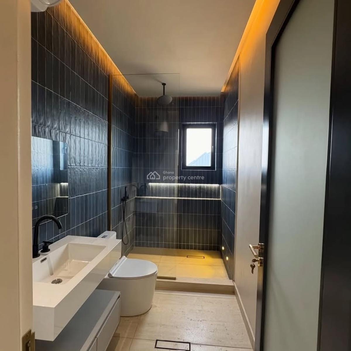 Executive 4 Bedrooms, Tse Addo, Accra, House for Sale