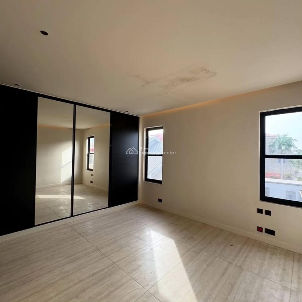 Executive 4 Bedrooms, Tse Addo, Accra, House for Sale