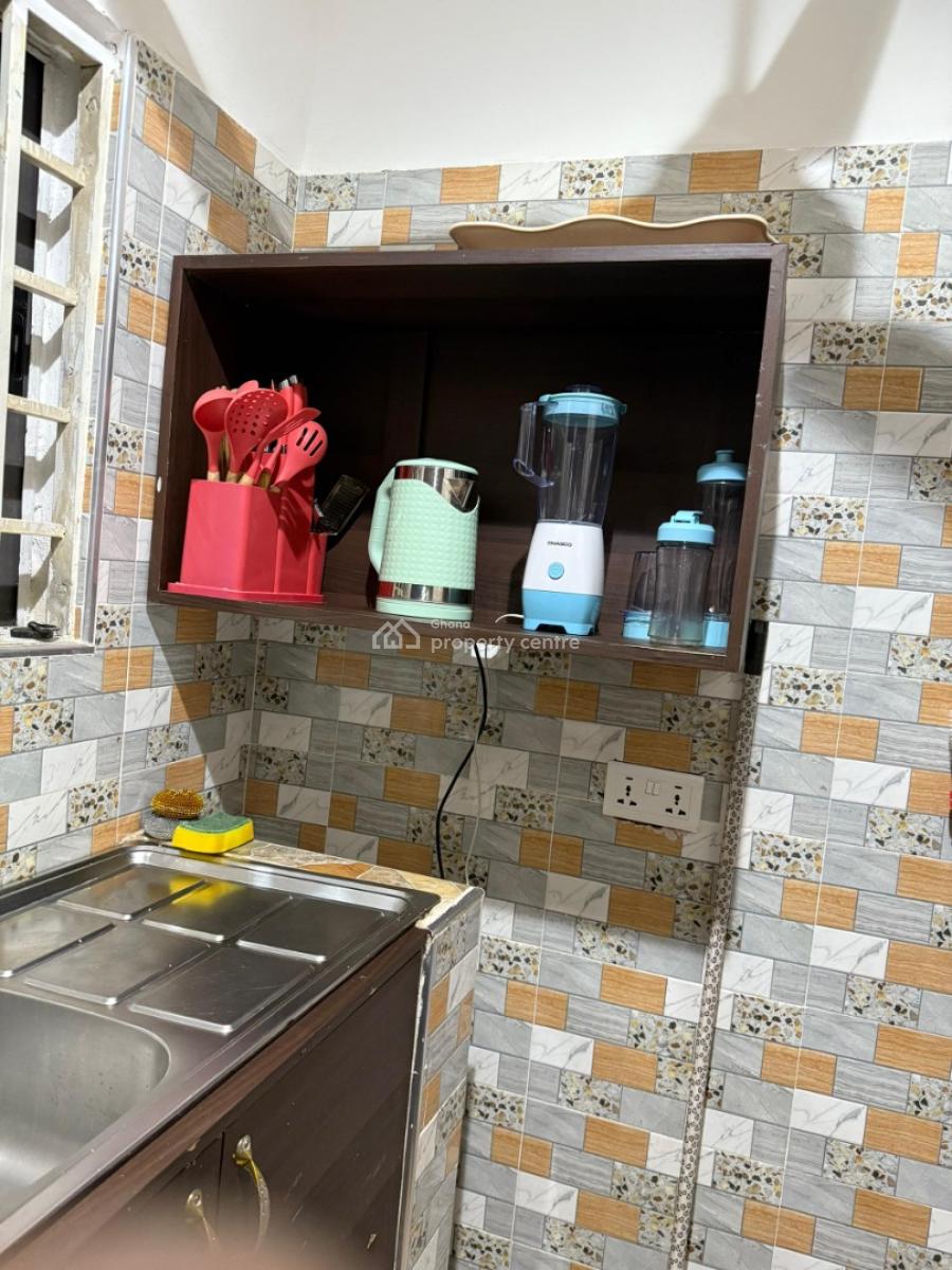 Chamber and Hall, Dansoman, Dansoman, Accra, Apartment for Rent