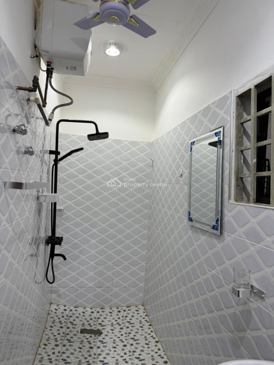 Chamber and Hall, Dansoman, Dansoman, Accra, Apartment for Rent