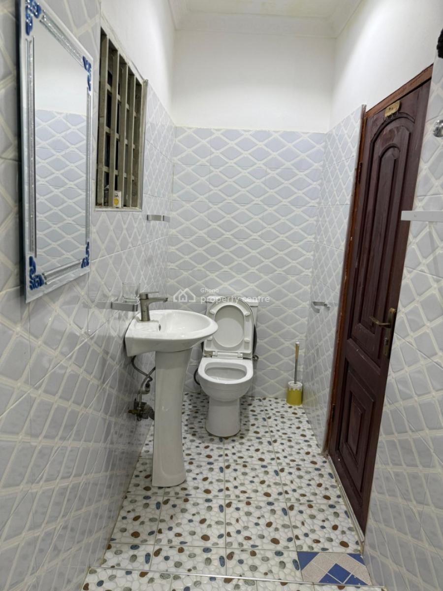 Chamber and Hall, Dansoman, Dansoman, Accra, Apartment for Rent