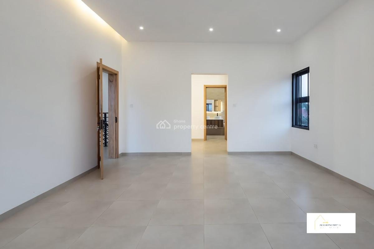 4 Bedroom House with Boys Quarters at Spintex Community 18, Spintex, Accra Metropolitan, Accra, House for Sale