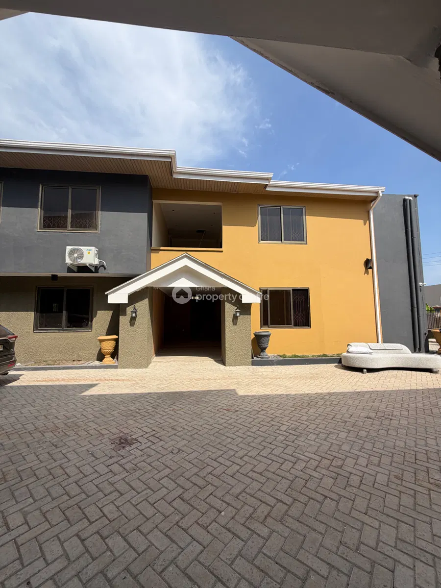 Executive Newly Built 2 Bedrooms Apartment — East Legon, Accra