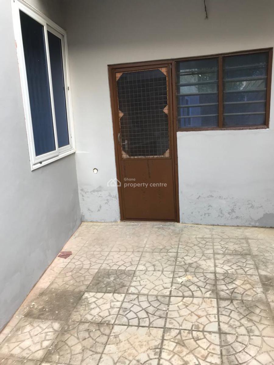 Single Room Self Contained, Nyaniba Estate, Osu, Accra, Mini Flat for Rent