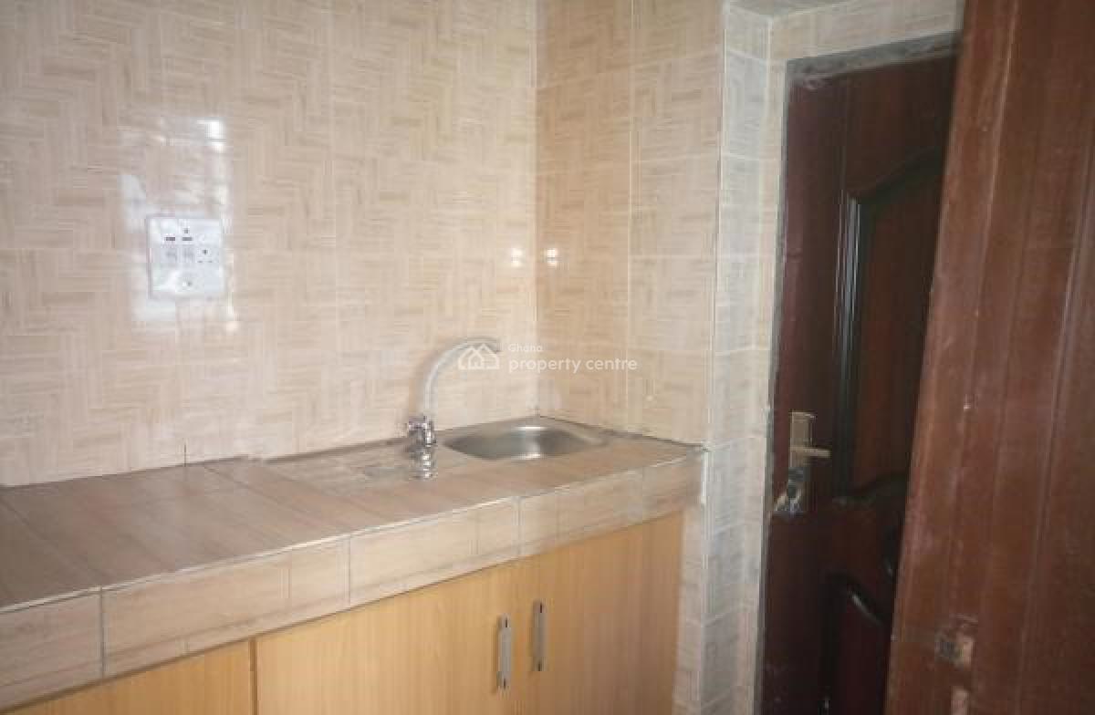 Chamber and Hall Self Contained, Re, Osu, Accra, Mini Flat for Rent