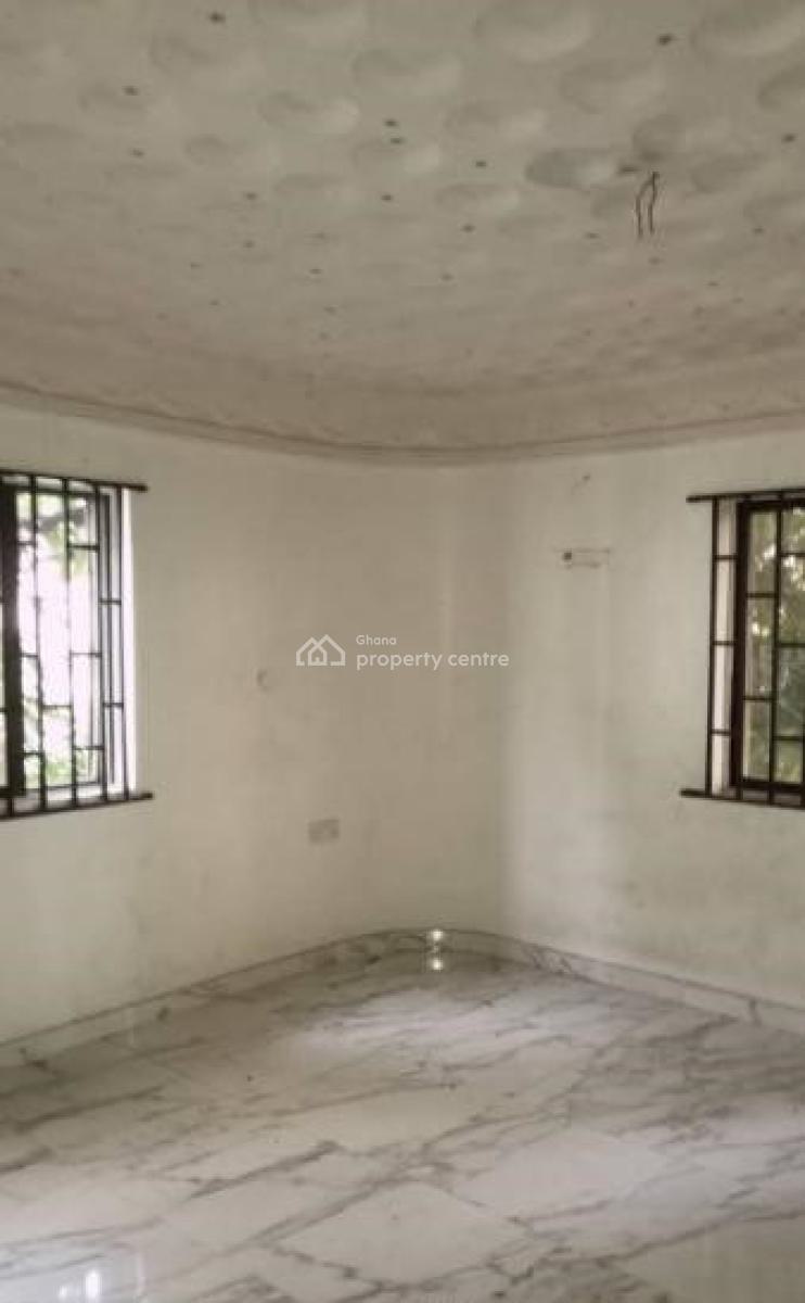 2 Bedroom Apartment, R E, Oxford Street, Osu, Accra, Apartment for Rent