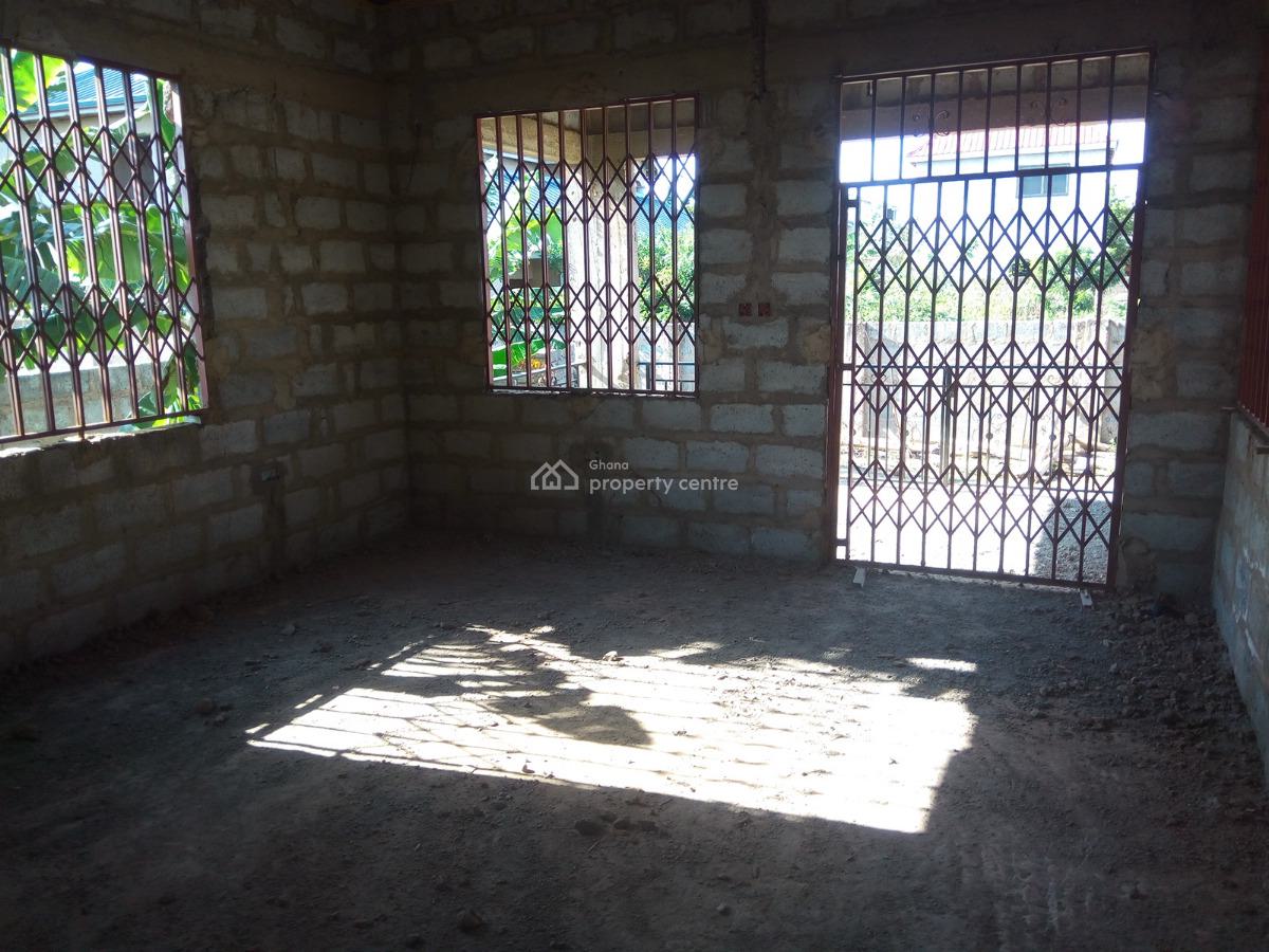 Uncompleted 6 Bedroom House, Community 22, Tema, Accra, House for Sale