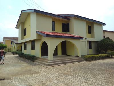 4 Bedroom with 2 Bedroom Boys Quarters, Community 18, Spintex, Accra, House for Rent