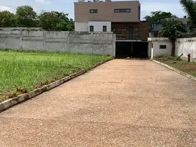 An Acre Land with Old Structure on It — Switchback Lane, Cantonments, Accra