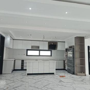 Detached 4 Bedroom Duplex with Swimming Pool