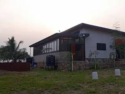 Amazing Farm House — R40, Akuapim North, Eastern Region