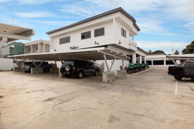 Private Office Space for 2 Persons in Regus Airport Residential Area, 19 Kofi Annan Street, Airport Residential Area, Accra, Office Space for Rent