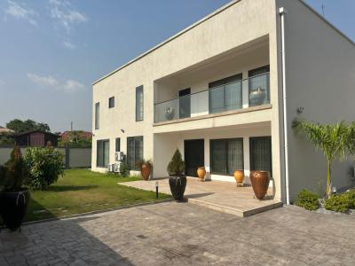 Unfurnished 4 Bedroom Self Compound House with Swimming Pool and Bq, Dzorwulu, Accra, House for Rent