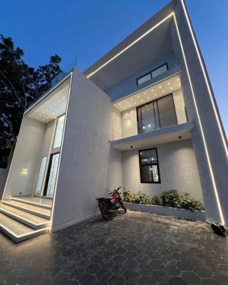 Luxury 7 Bedroom House with Pool, Eastlegon, East Legon, Accra, Detached Duplex for Sale