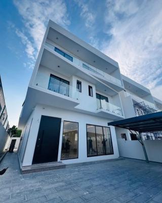 Luxury 4 Bedroom House with Pool, East Legon, Accra, Detached Duplex for Sale