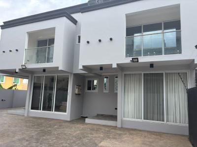 Executive 3 Bedroom, Oyarifa, La Nkwantanang Madina Municipal, Accra, Townhouse for Rent
