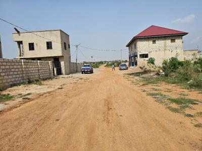 Developed and Limited Half Plots >>>>>, Tema Community 25 Cedar Court, Tema, Accra, Mixed-use Land for Sale