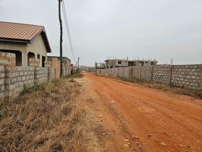 Half Plot // Market Price Drop @ Community 25 Tema, Community 25 Mall, Dawhenya, Tema, Accra, Mixed-use Land for Sale