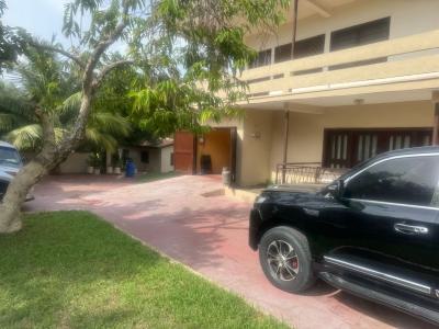 Land with 5 Bedrooms House, Tesano, Tesano, Accra, Mixed-use Land for Sale