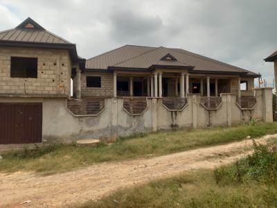 8 Bedrooms, Antoa, Close to Main Road, Kumasi Metropolitan, Ashanti, Commercial Property for Sale