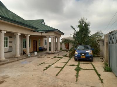 4 Bedrooms, Antoa New Site, Near Main Road/highway, Kumasi Metropolitan, Ashanti, House for Sale