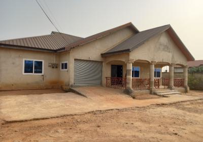 5 Bedrooms, Sokoban Apaaso, on Ahodwo Sokoban Road., Kumasi Metropolitan, Ashanti, House for Sale