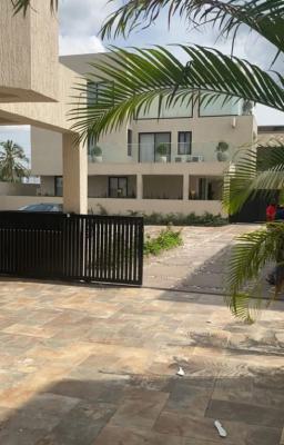 *new 4master Brm with Outhouse Townhouse @ Dzorwulu, Accra*, Max Mart Area, Dzorwulu, Accra, House for Sale