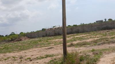 From Permit to Pillars---solomon Court Makes It Easy, Oasis Intenational Training Center, Ningo Prampram District, Accra, Mixed-use Land for Sale