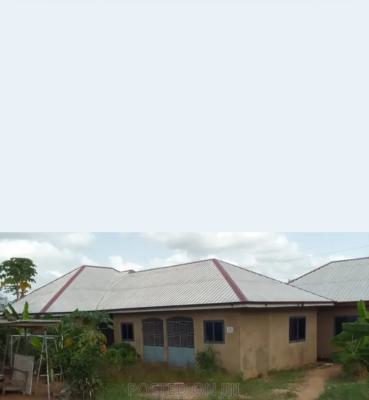 4-bedroom Flats, New-juaben Municipal, Eastern Region, Block of Flats for Sale