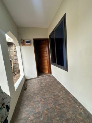 Chamber and Hall Selfcontain, Spintex, Accra Metropolitan, Accra, Terraced Bungalow for Rent
