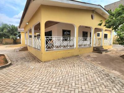3brm House @ Adenta Accra, Foster Home Area, Adenta Municipal, Accra, House for Sale