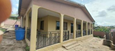 Titled 4brm House @ Taifa, Taifa Town Hostel, Accra Metropolitan, Accra, House for Sale