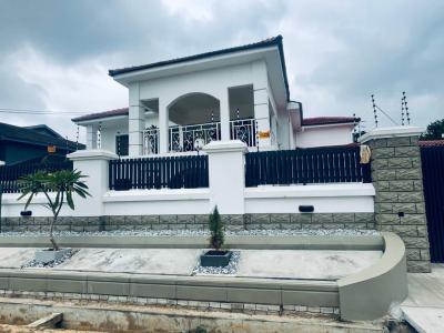 Executive 5 Bedrooms House in East Legon, American House, East Legon, Accra, House for Rent