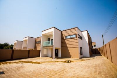 Newly Built 4 Bedroom House, Kumasi Airport Roundabout, Kumasi Metropolitan, Ashanti, Townhouse for Sale