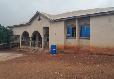 6 Bedrooms, Kokoso, Near Sofoline., Kumasi Metropolitan, Ashanti, House for Sale