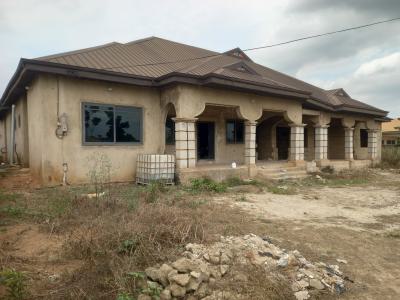 7 Bedrooms  ( 4th House Main Highway Road), Adesina, on Kenyasi Abrem Road., Kwabre, Ashanti, House for Sale