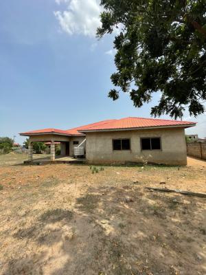 4 Bedroom on 6 Plots, Dawhenya Abbey, Accra Metropolitan, Accra, Detached Duplex for Sale