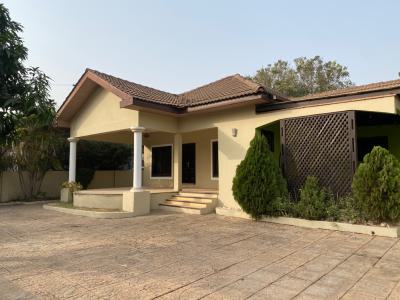Unfurnished 3 Bedroom Bungalow with Staff Quarters & Backup Generator, Adjiringanor, East Legon, Accra, Detached Bungalow for Rent