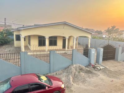 Luxury 4bedrooms House in Tema Com25, Tema Community25, Tema, Accra, House for Sale