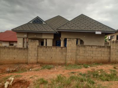 4 Bedrooms, Ahenema Kokoben, Near Santasi., Kumasi Metropolitan, Ashanti, House for Sale