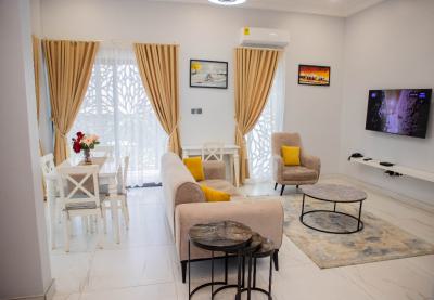 Modern 2-bedroom Apartment, Ashaley Botwe School Junction, Adenta Municipal, Accra, Apartment Short Let