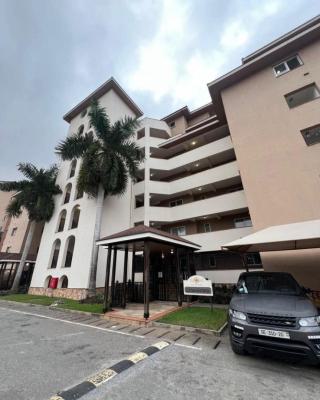 Step Into Luxury -- Semi-furnished 4-bedroom, Villagio, Dzorwulu, Accra, Apartment for Rent