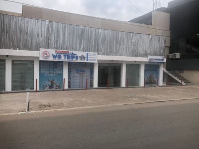 Showroom/office/shop Facing The Roadside, Osu, Accra, Shop for Rent