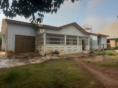 4 Bedrooms, Ofoase, Near Twedie. on Kwadaso Road., Kumasi Metropolitan, Ashanti, House for Sale