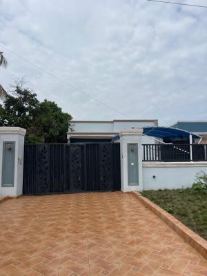 Executive Newly Built 3bedroom House @ Spintex Comm.18, Spintex, Accra, House for Rent