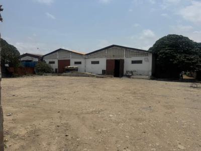 1300 Square Meters Warehouse, Dzorwulu, Accra, Warehouse for Rent