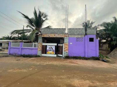 5 Bedrooms Completed Storey Foundation House, New Market Road, Kasoa, Awutu-senya East, Central Region, House for Sale