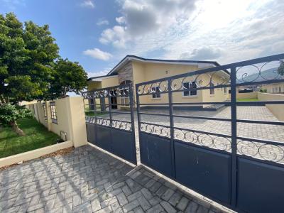 Three Bedrooms House, Oyarifa, Oyarifa, La Nkwantanang Madina Municipal, Accra, House for Sale
